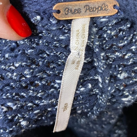 Free People Navy Blue Tweed Boucle Pullover Sweater Cropped Small - Picture 5 of 6